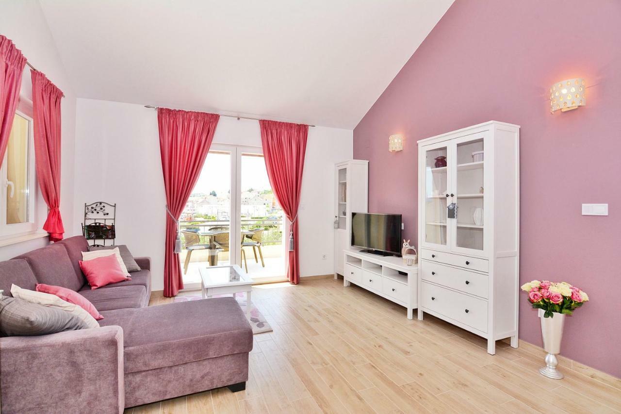 Apartment Nadoveza Tribalj エクステリア 写真